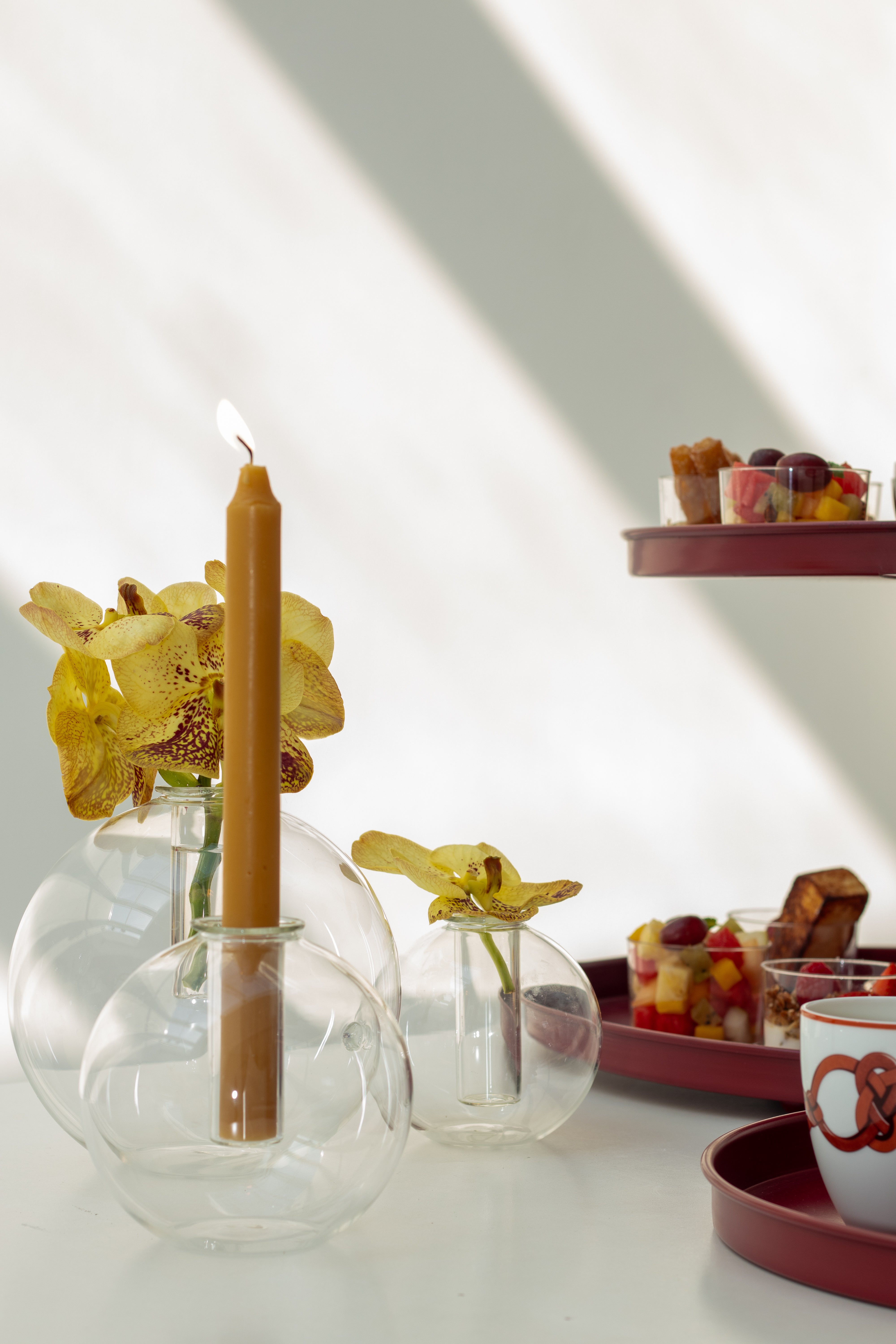 Stand, Small Tray & Circle Vase (3 sets)