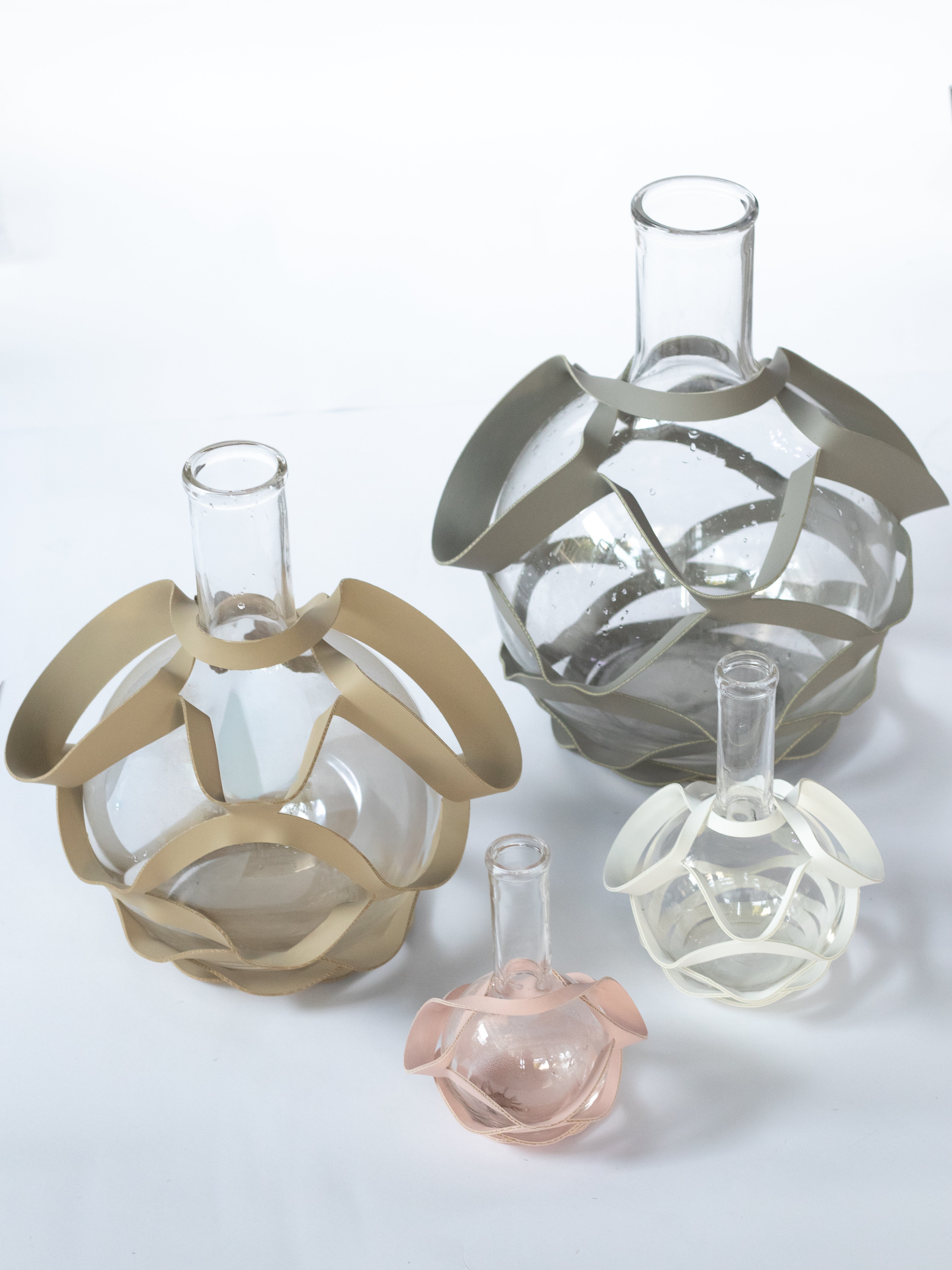 Intertwined Vases Full Set