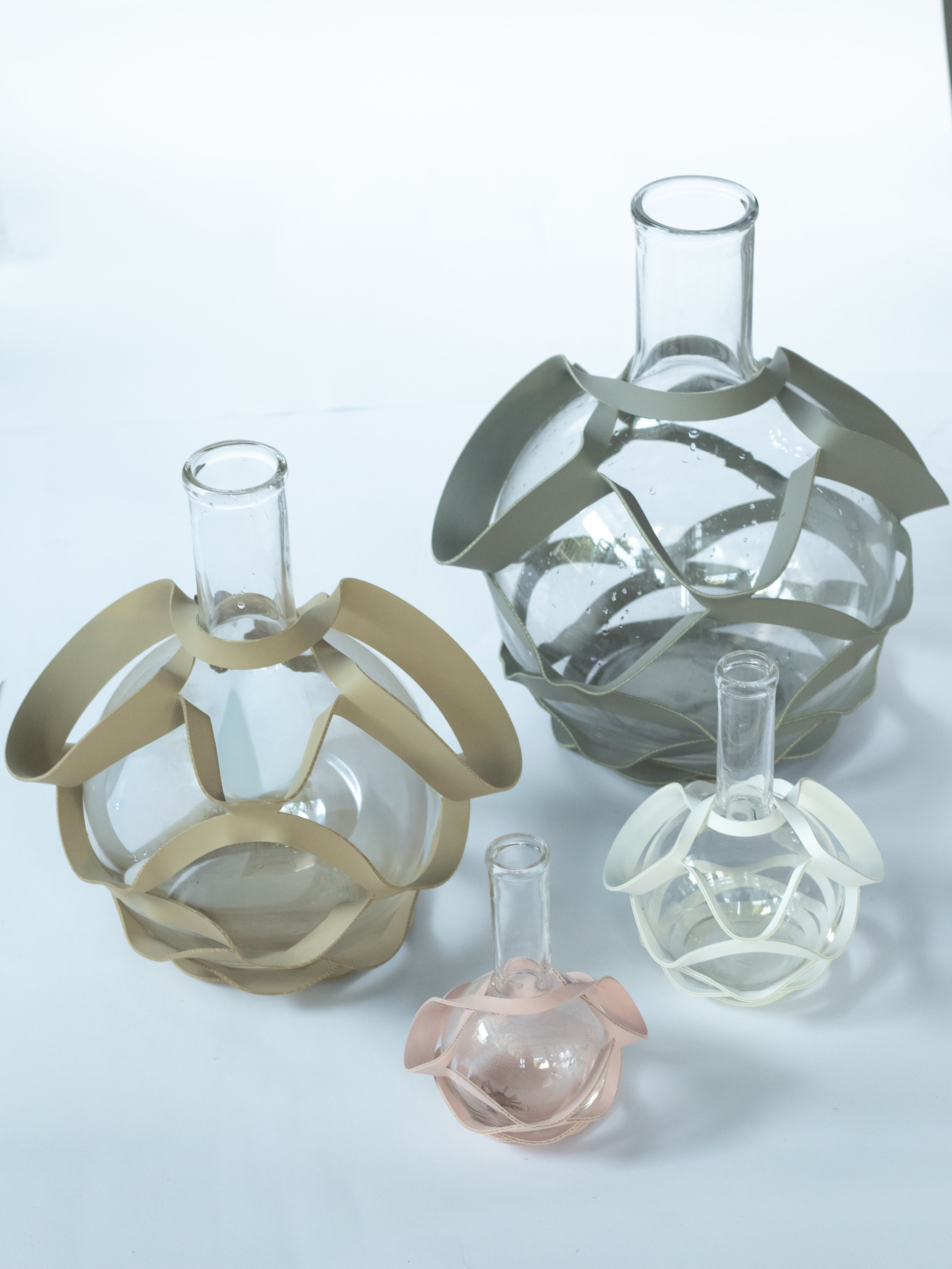 Intertwined Vases Full Set