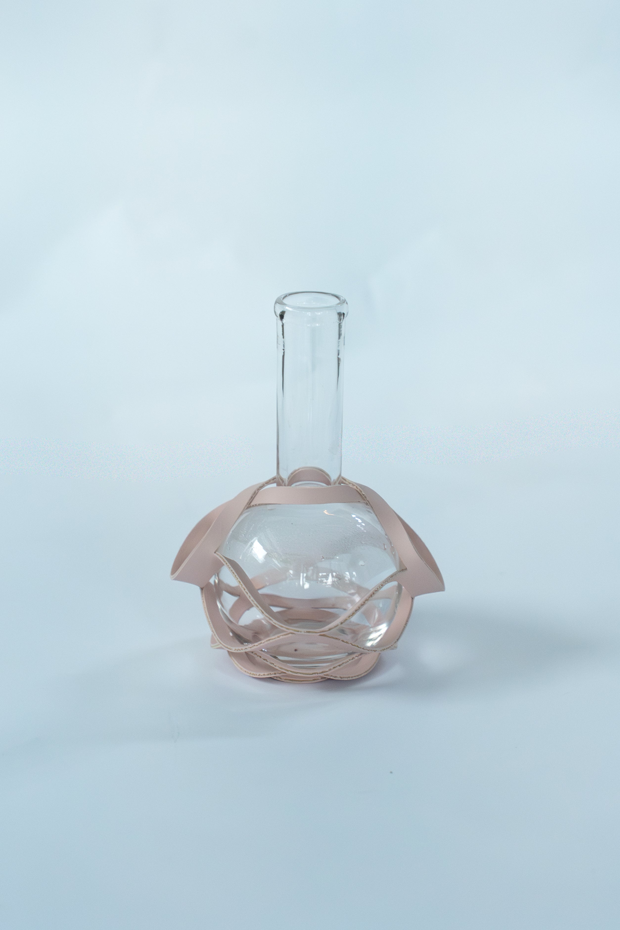 Intertwined Vases Pink